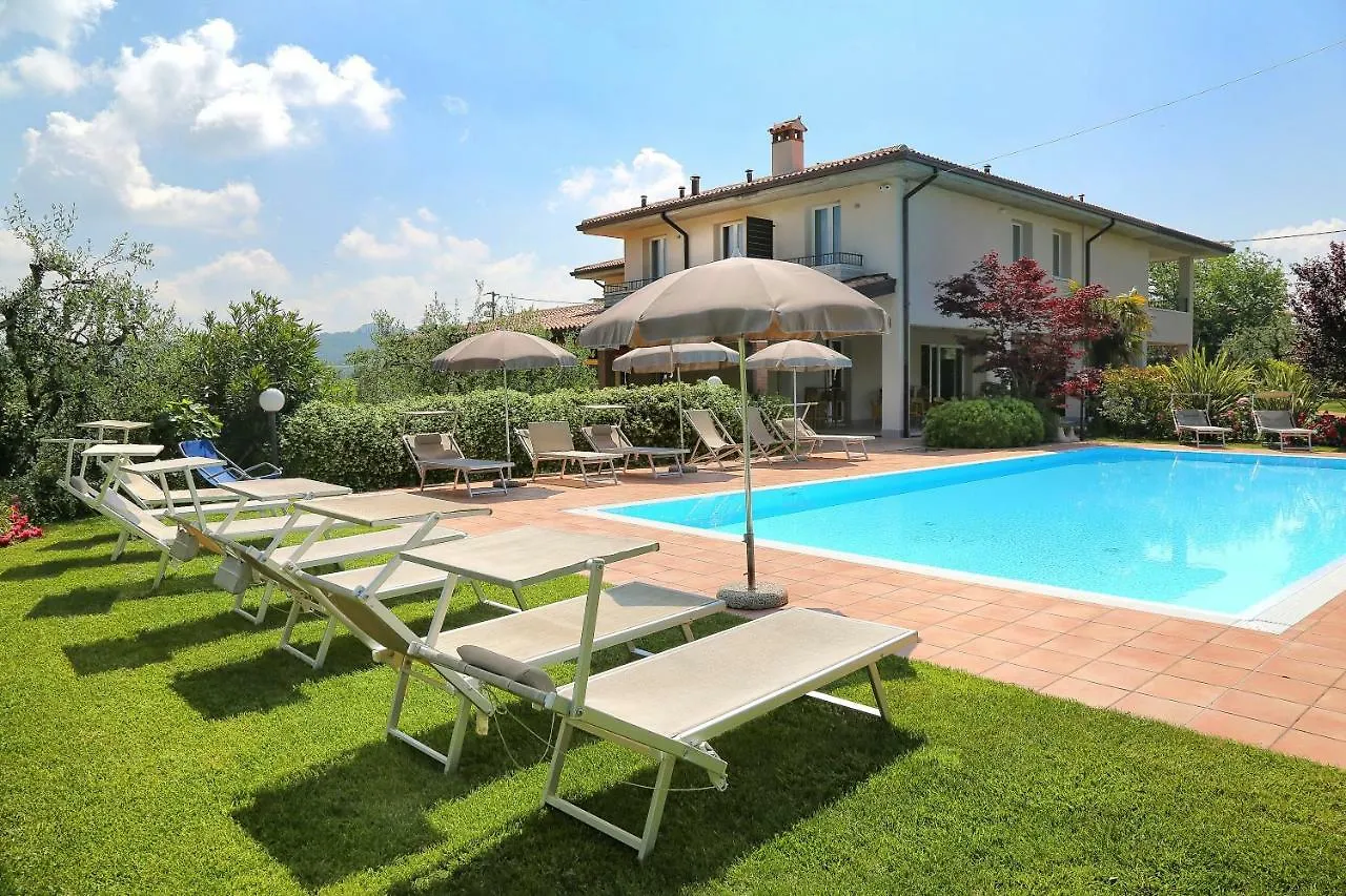 Agriturismo La Rocca Bardolino 0*,